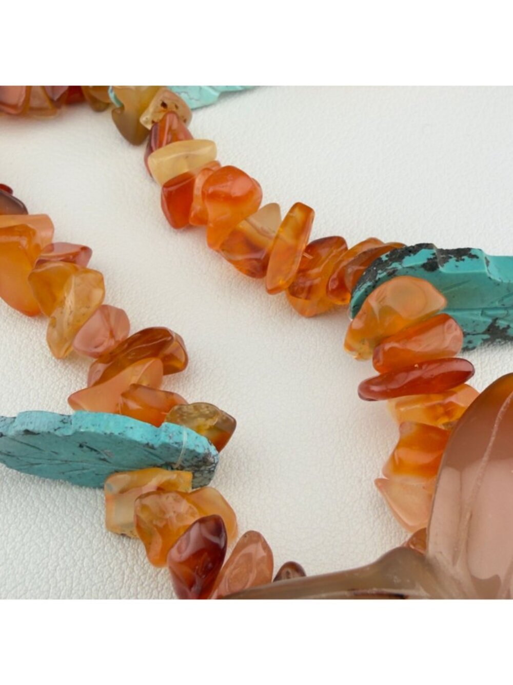 Vintage Carved Butterfly Stone Chip Pendant Necklace Southwestern Boho Statement - Picture 4 of 12